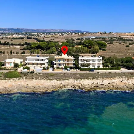 Holiday home Cala Cuticchi, Sea Front, Wi-fi, Parking Donnalucata (Sicily)