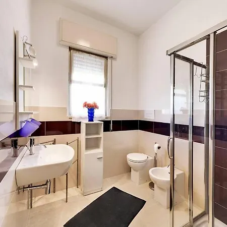 Cala Cuticchi, Sea Front, Wi-fi, Parking Holiday home *